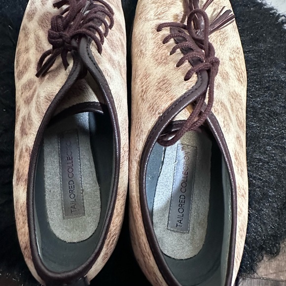 Golf shoes FootJoy Oxford’s, with vintage print, leather design - Picture 4 of 5